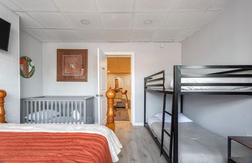 Updated 3BR 2BA Apartment Near NYC Airport - Foto 1