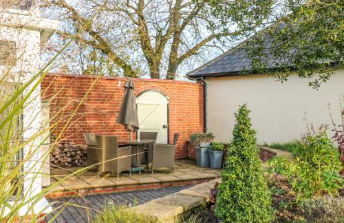 South Lodge - Photo 25