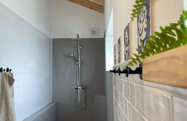 Ideal Summer cabin 1 km from arrifana beach - Foto 8