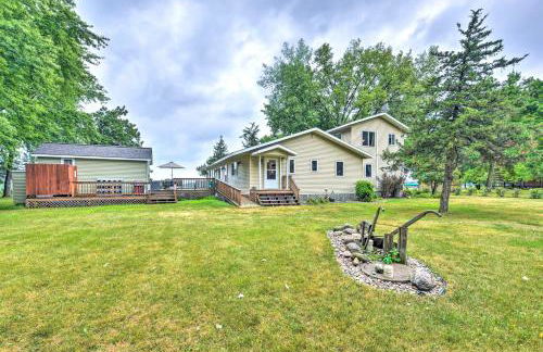 Lakefront Spicer Cabin with Dock and 2 Kayaks! - Foto 43