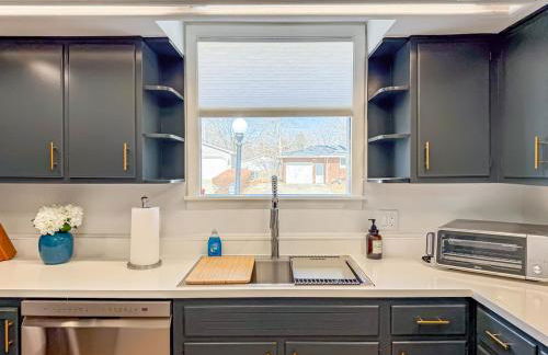 Cozy Cottage Walkable To UIUC - Foto 19