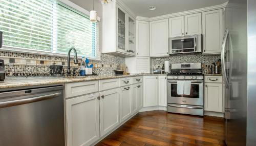 Comfortable, Family and Business Friendly 2BD/2BA House in North Austin - Foto 2