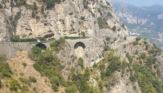 Amalfi Coast Tour - Photo 3