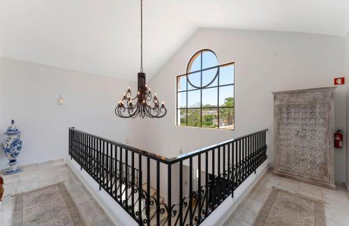 Golf Front Luxury Villa with Heated Pool and Sunset Views - Foto 29