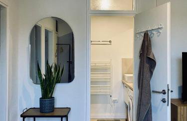 The Village View Apartment - Photo 11