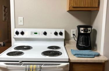 Burrel Avenue Apartments - Foto 34