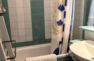 cottage cosy du golf avec piscine - Foto 32