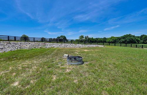 Scenic Getaway with Deck 7 Mi to Mammoth Cave Park! - Foto 34