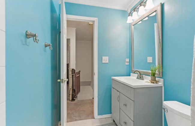 Enchanted Forest - 4 2 30 day pet Friendly - Photo 32