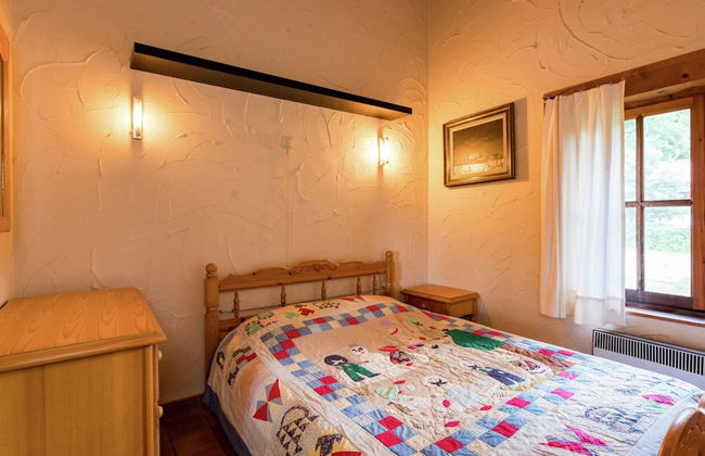 Cosy and Snug Holiday Home With Joint Swimming Pool - Foto 2