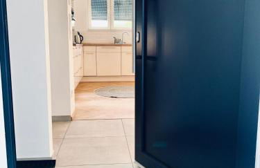 Modernes Apartment am See mit Terrasse - Photo 7