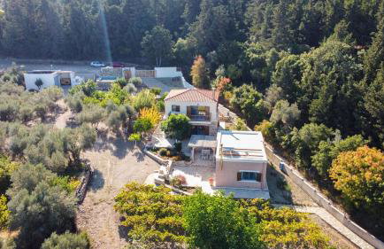 Chaihoutes stone House and Villa into Olive farm in Zia - Photo 100