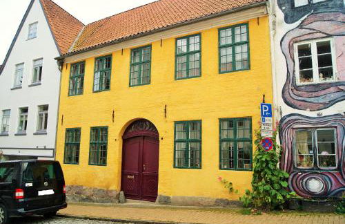 Das Gelbe Haus - Drei besondere Ferienwohnungen - Foto 1