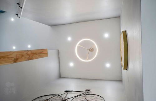 New Sunday River Ski Retreat with Hot Tub Spa - FirePit Sleeps 16 - Foto 9