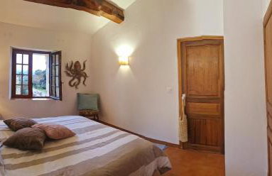 Maison de Caractère située au coeur des domaines viticoles de BANDOL - Foto 14