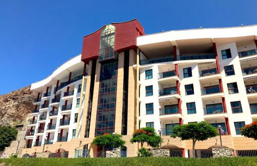 Su Eminencia - Sea View Apartment with Modern Comforts - Foto 32