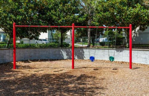 Fantastic Condo - 2 Miles from Disney Pool View Windsor Hills - Foto 93