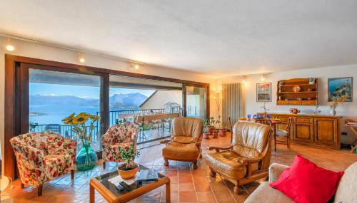 Isola Bella: Lake Maggiore view Terrace in Stresa - Happy Rentals - Foto 3