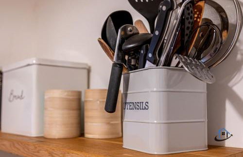 The Old Plough, mix of 1 bed and 3 bed units, rustic charm, super king bed or twins, en-suite, secure parking - Foto 11