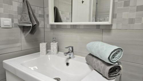 Bungalow Aqua Sol - Playa Roca residence - Sea front access - Free AC - WiFi - Foto 4, towels