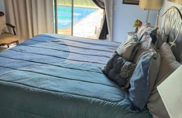 lone pine estate - Photo 2