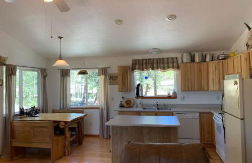 Beautiful Secluded Rocky Mountain Hideaway - Foto 9