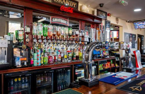 City-Centre Studio · Self-Contained · Sleeps 3 - Foto 22