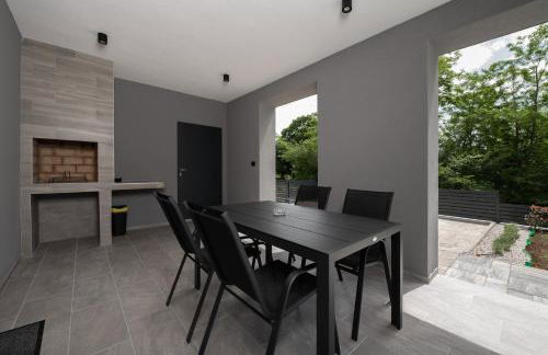 Villa Alison Deluxe Junior with private spa and heated swimming pool - Foto 18