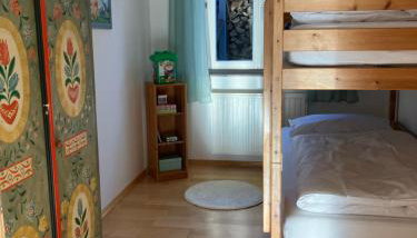 Lorena - Photo 4, young children, Game Room