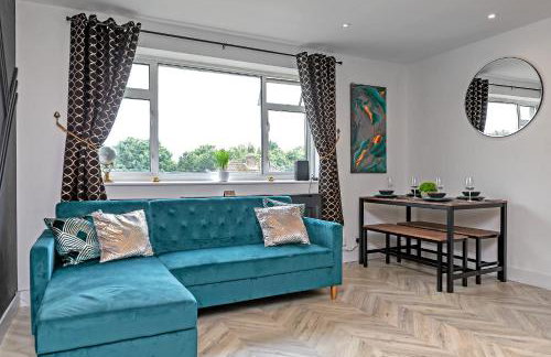 Supreme Luxury Apartment-Close to Airport-Free Parking - Foto 12