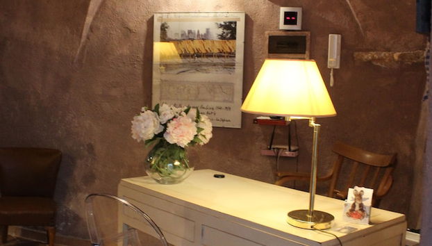 Check-in e check-out automático