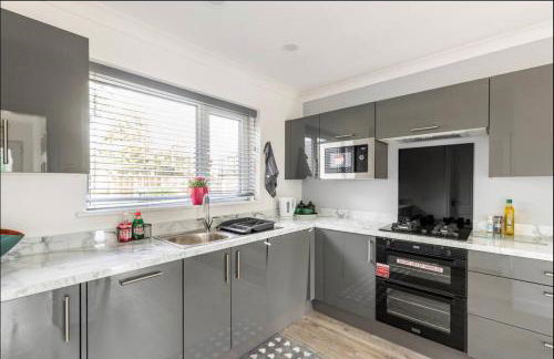 Entire Immaculate 3 Bedrooms House in Blackburn Weekend Away - Foto 9