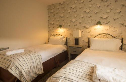 Eyam Cottage - Darwin Lake Holiday Village - Foto 8