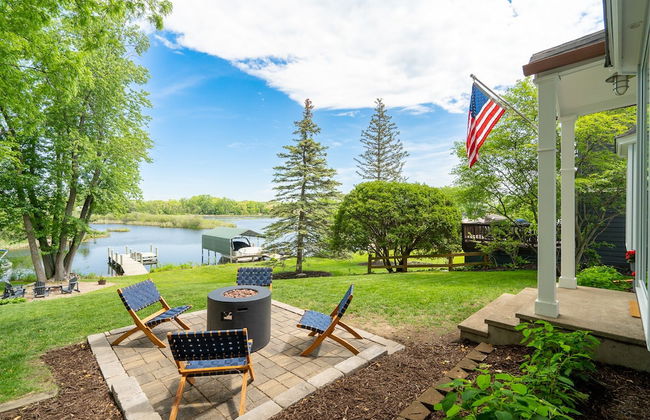 Lakefront Retreat - Foto 31