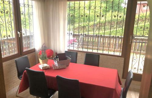 Haus mit Seeblick - Terrassen - großzügig auf 2 Ebenen - freistehend 1.000 qm - Foto 3