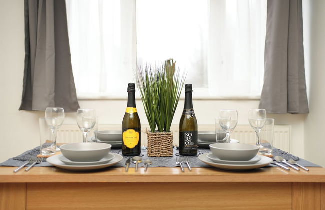 Balcony-freeparking-centrallocation-familyfriendly - Foto 14