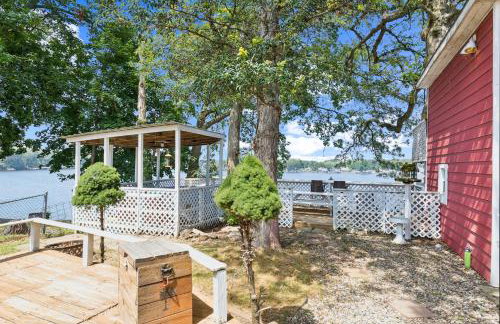 Dave's Last Resort-House on the Lake home - Foto 15