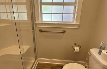 Brushy Creek Lodge - Riverfront, Hot Tub, Fire Pit - Foto 3