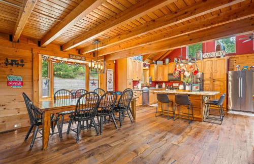 Lakeside Log Home, Private Dock, Near Ark! - Foto 13