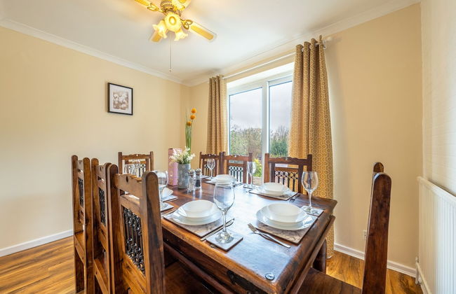 Pierocks Carver Entire House, Free Parking and Wi-fi in High Wycombe - Photo 21