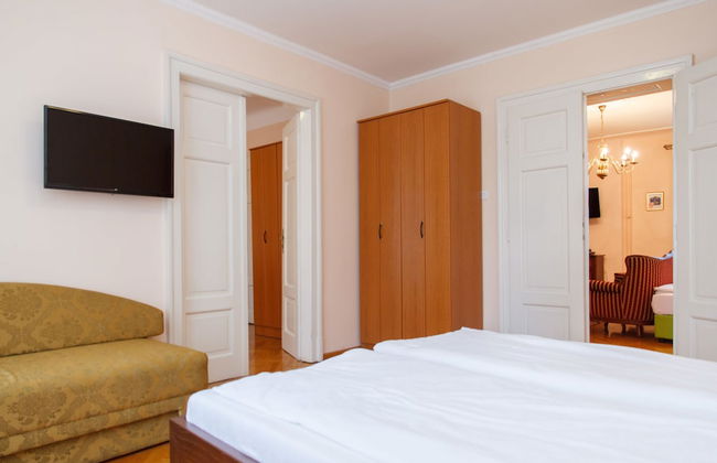 Apartment Belgrade Center - Dobrinjska - Photo 12