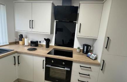 The Den - by Caithness Luxury Apartments NC500 - 2 Bedroom holiday home - Sleeps Work teams upto 2 & holiday makers upto 4 - BUDGET FRIENDLY FOR LONG STAY TRADES - CONTACT US - - Foto 7