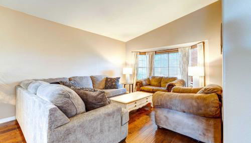 Pool and Hot Tub Home Near Peoria Sports Complex! - Foto 4