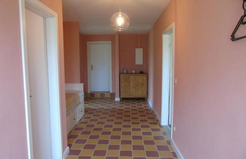 Futterhaus neben der Wasserburg Liepen - Foto 17