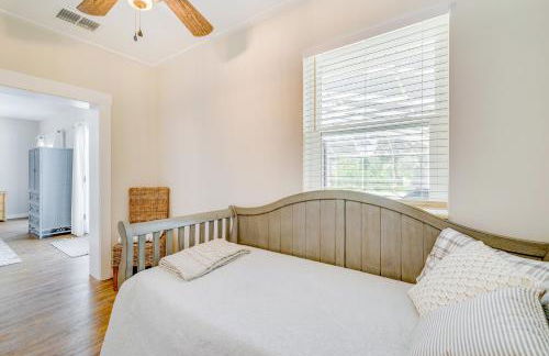 Cozy Ocala Retreat with Pool, Screened Lanai! - Foto 15