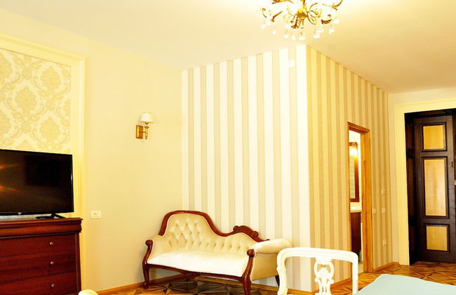 Safrano Palace - Photo 24