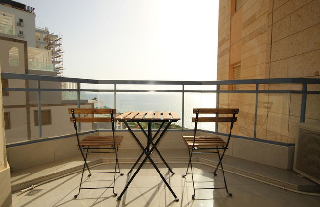 Royal Apartment on the Sea - Photo 24