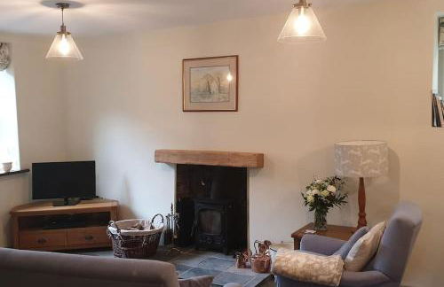 Enchanting Cottage for 4- Witchnest in Derbyshire, with EV point - Foto 11