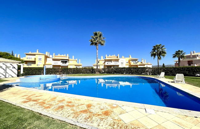 Albufeira Valley 1 With Pool by Homing - Photo 26