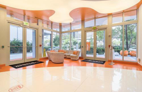 Spacious and bright in the heart of Brickell - Foto 29